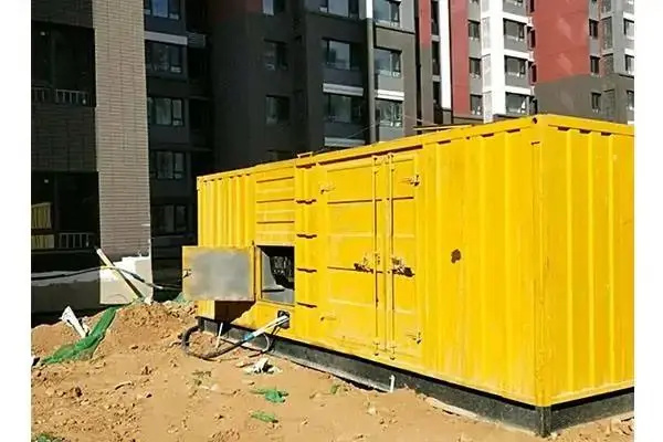 徐州发电机租赁中燃油压力过低会对发动机的哪些部件造成损坏？