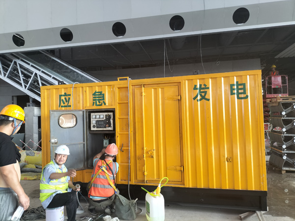 徐州怎样判断空气滤清器是否需要更换？